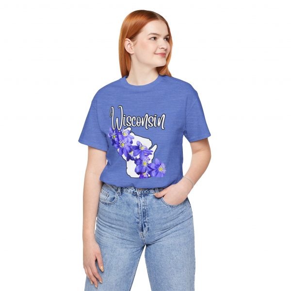 Wisconsin Floral Tee, Unisex Jersey Short Sleeve Shirt, Perfect for Gifts, Travel, and Casual Wear, Ideal for Summer, Birthdays, and [...] - Image 2