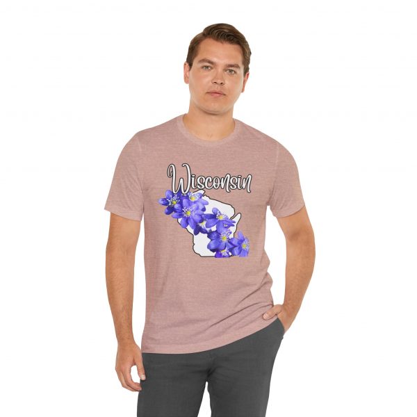 Wisconsin Floral Tee, Unisex Jersey Short Sleeve Shirt, Perfect for Gifts, Travel, and Casual Wear, Ideal for Summer, Birthdays, and [...] - Image 4