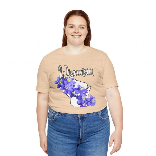 Wisconsin Floral Tee, Unisex Jersey Short Sleeve Shirt, Perfect for Gifts, Travel, and Casual Wear, Ideal for Summer, Birthdays, and [...] - Image 6